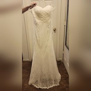 Wedding dress